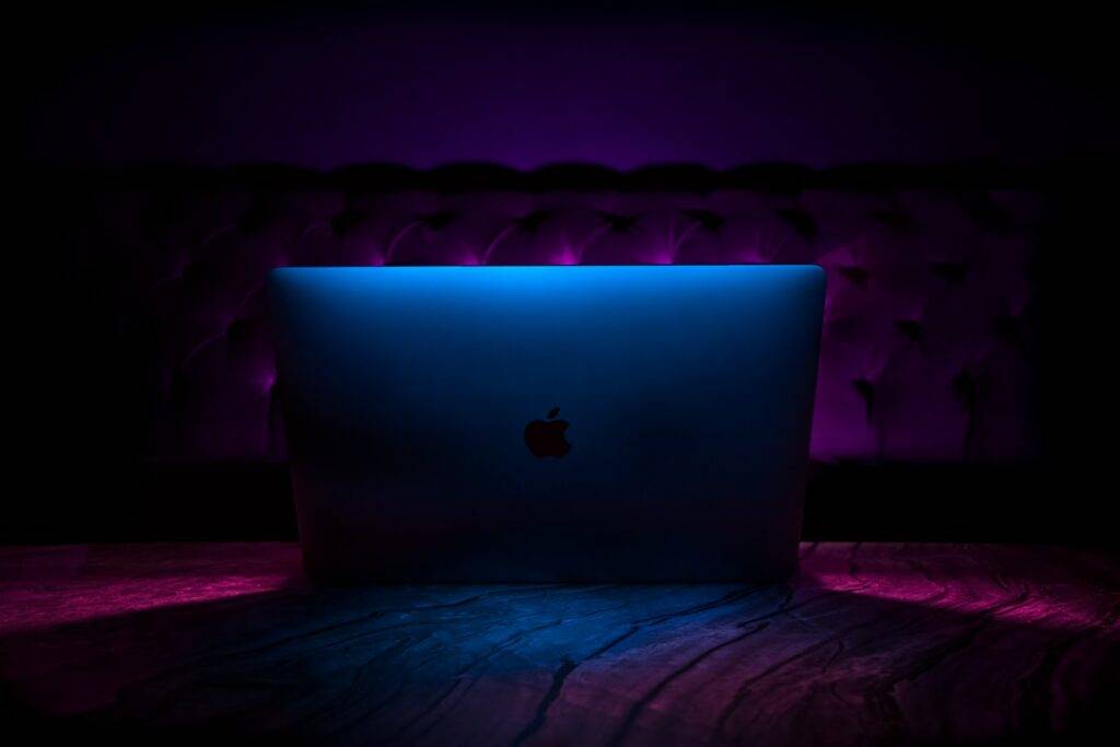 macbook-pro-new-1024x683-1
